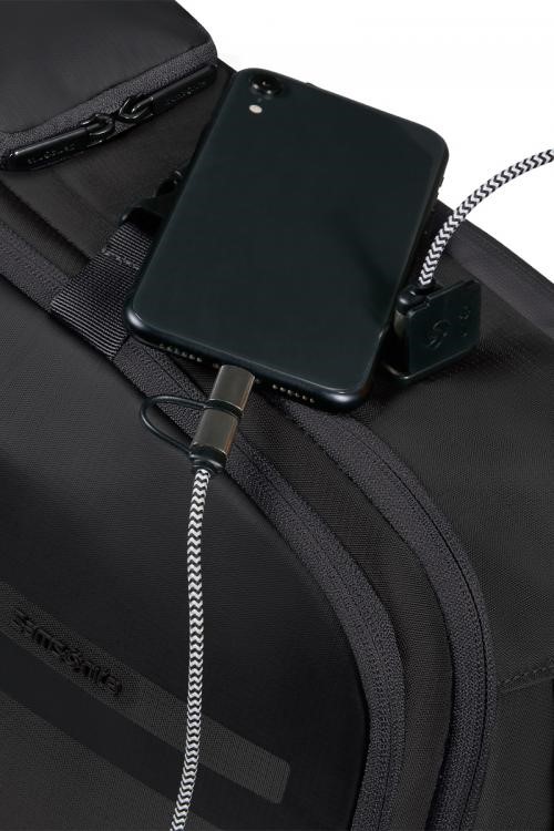 【BIZ2GO KI1】15.6吋筆電商務後背包衣物隔層緩衝減壓背帶胸扣側水瓶袋USB插孔可插掛 Samsonite新秀麗